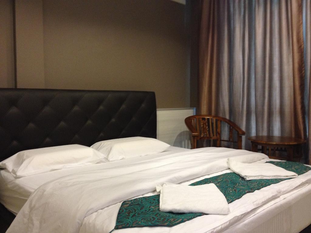 Hotel Aero Star 2*