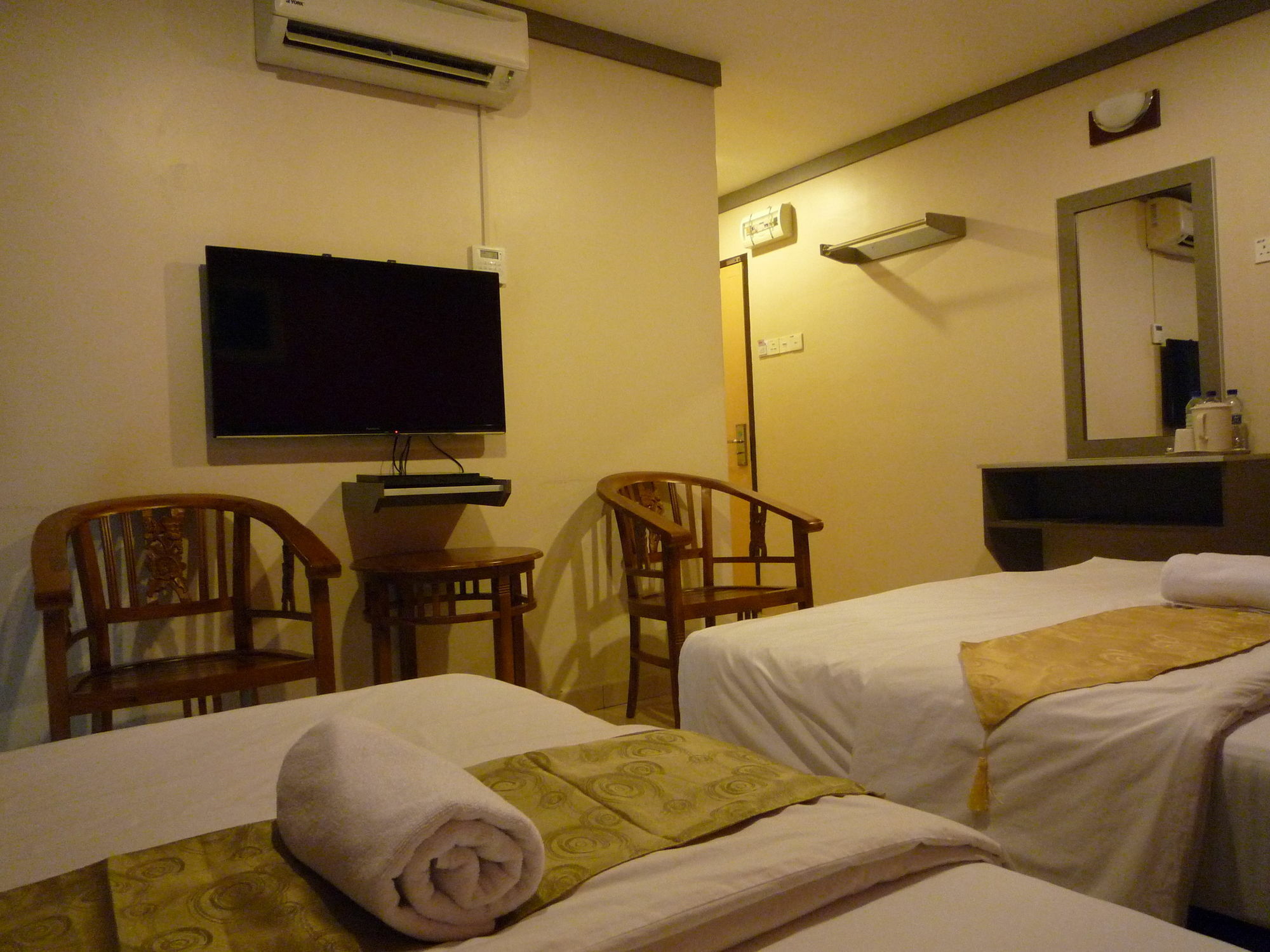 Hotel Aero Star 2*